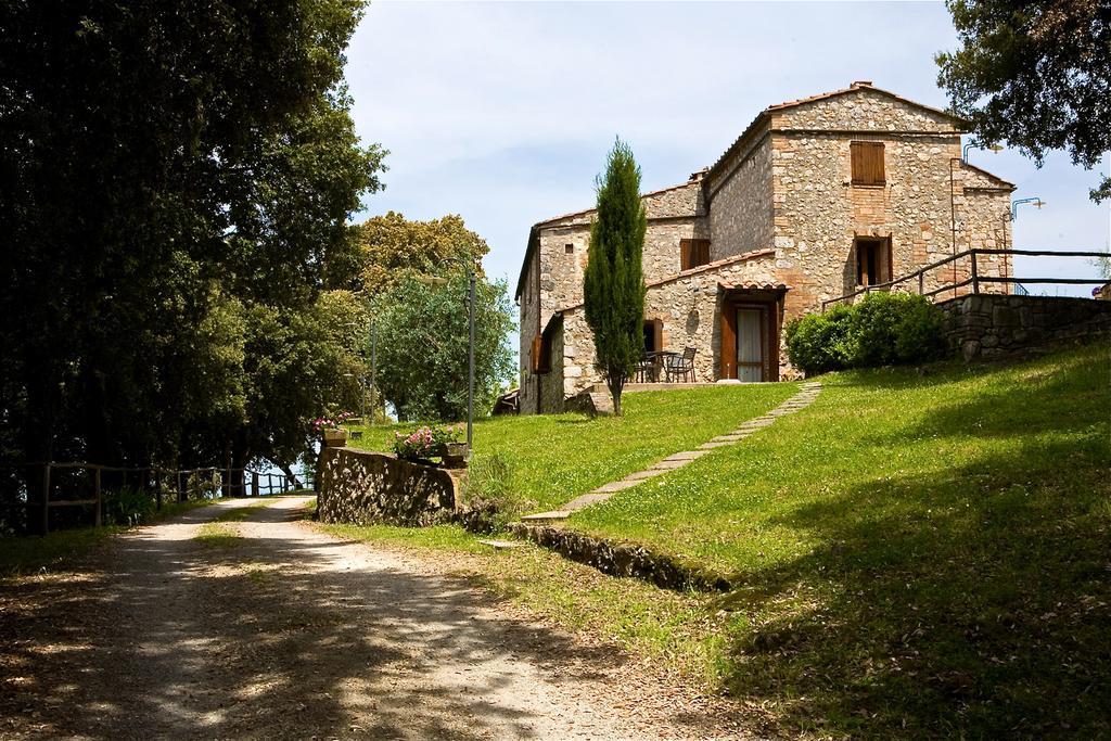 Antico Borgo Poggiarello Hostal Monteriggioni Habitación foto