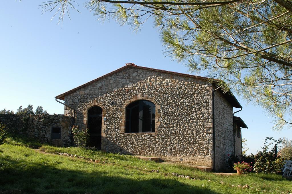 Antico Borgo Poggiarello Hostal Monteriggioni Habitación foto